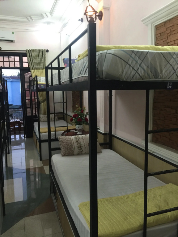 6 Bedrooms Bed in Dorm with city view