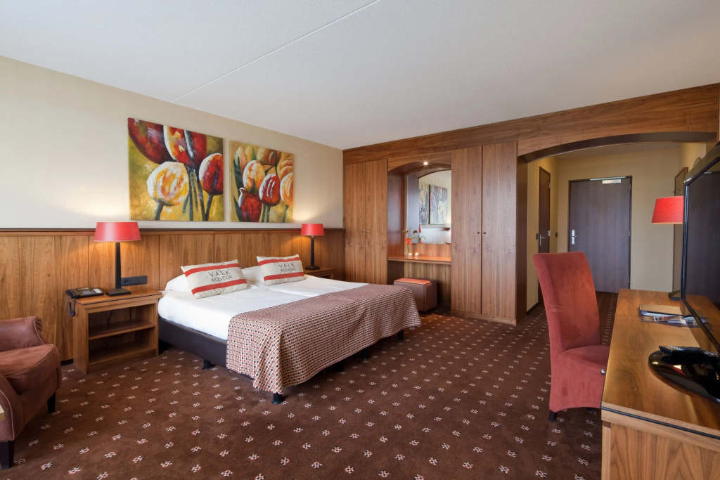 Comfort Double room with balcony and with garden view (twin beds)