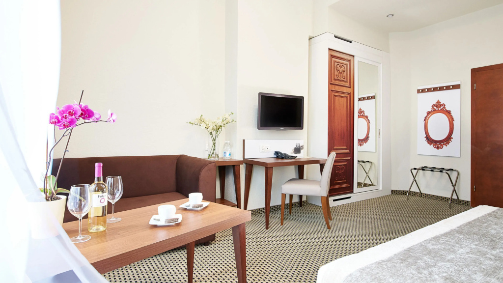 Standard Double room (twin beds)