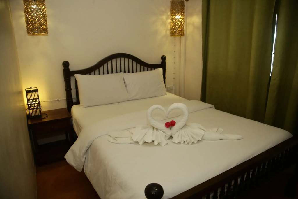 Economy room