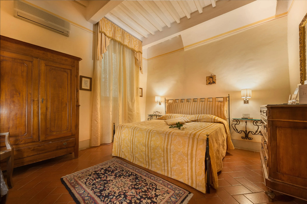 Classic room
