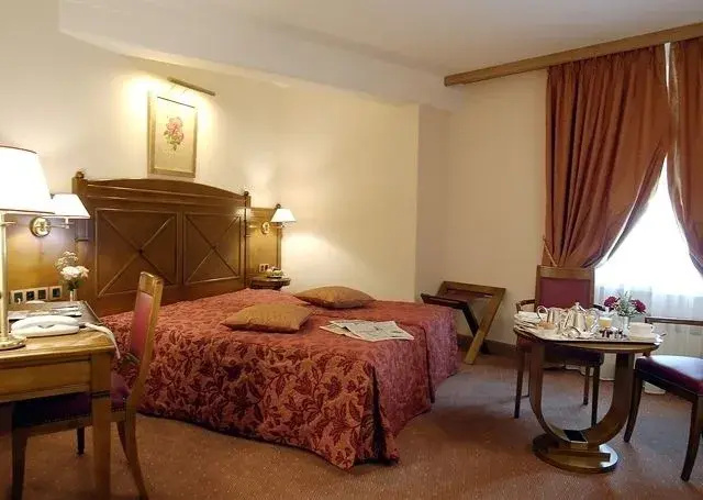 Privilege room