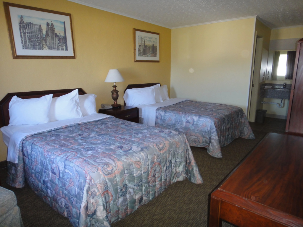 Standard Double room (full double bed)