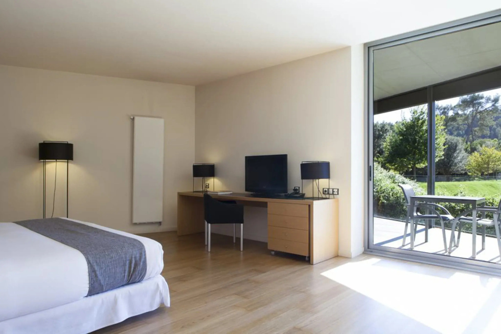 Hotel Món Sant Benet - Chambres