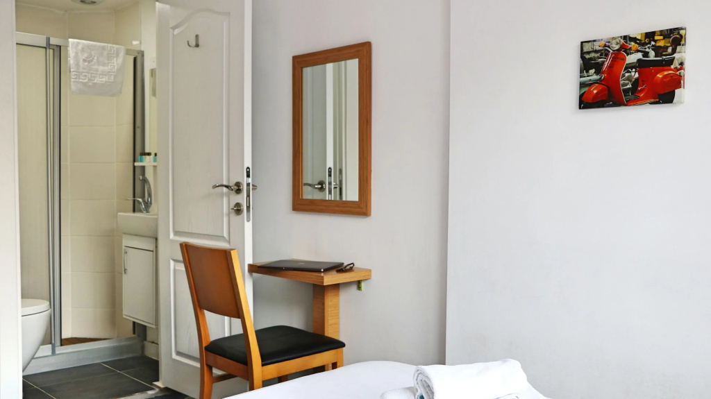 Superior room
