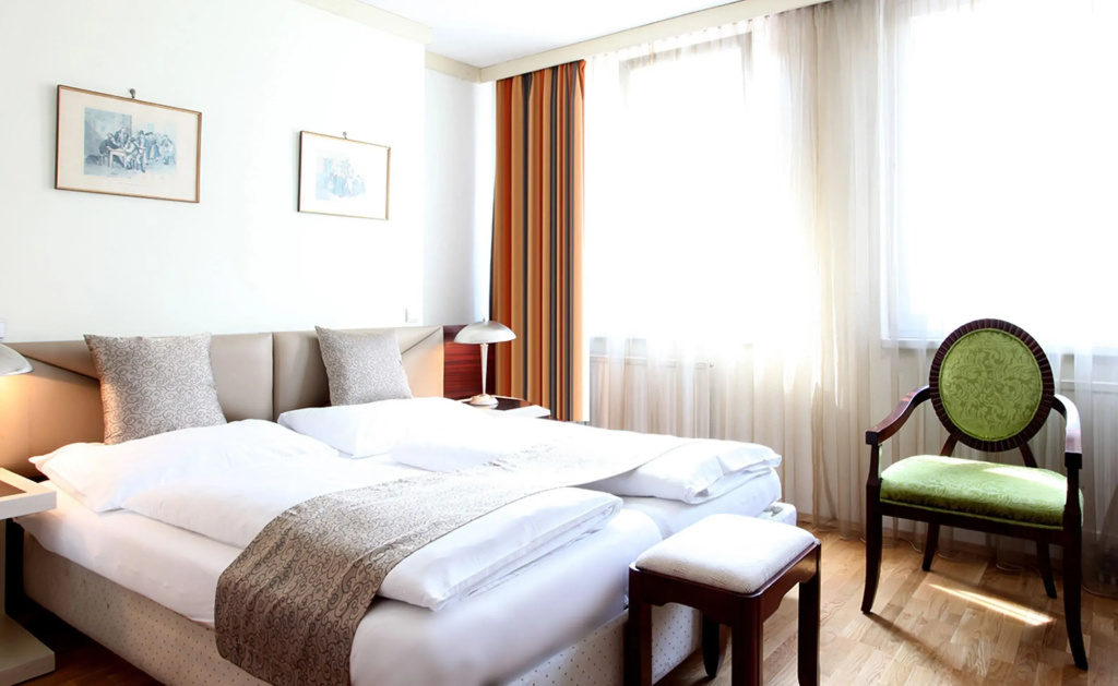 Standard Double room (full double bed)