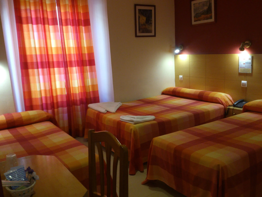 Standard Quadruple room