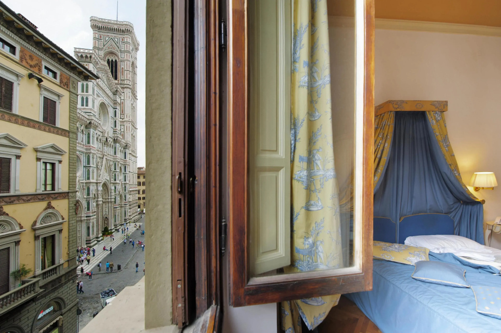 Superior room
