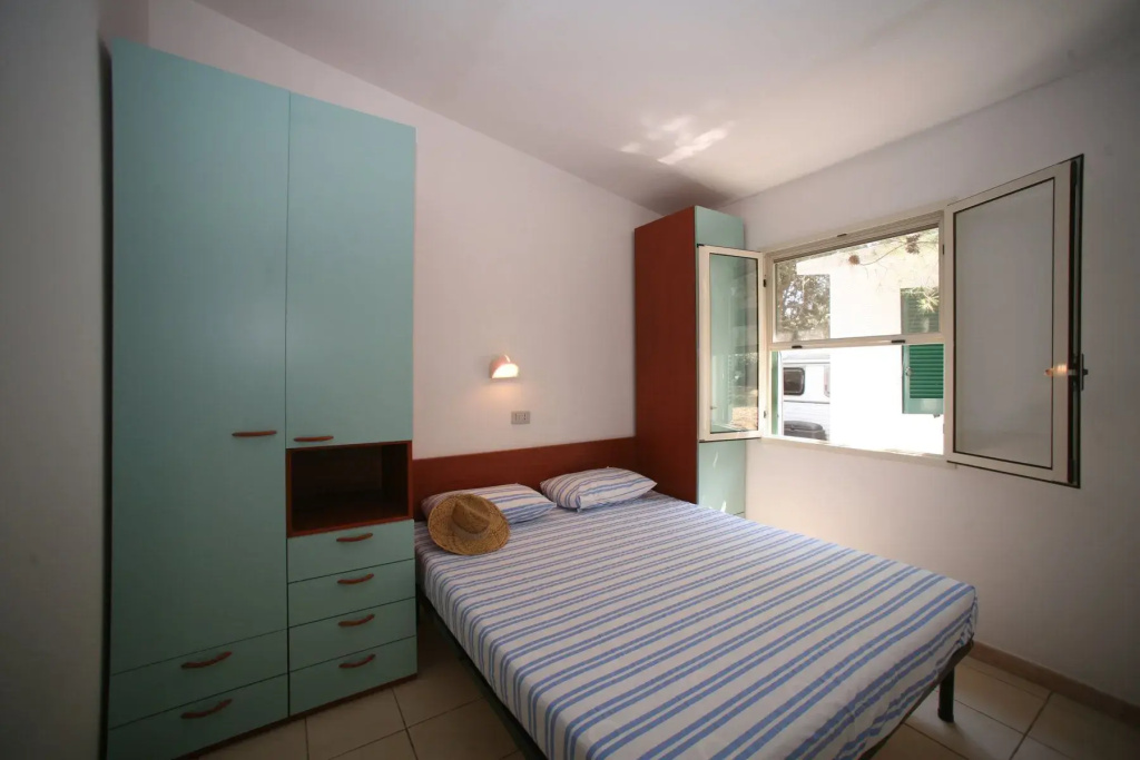 3 Bedrooms Apartment