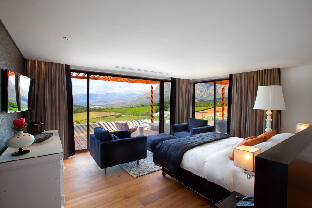 Superior Double room (full double bed)