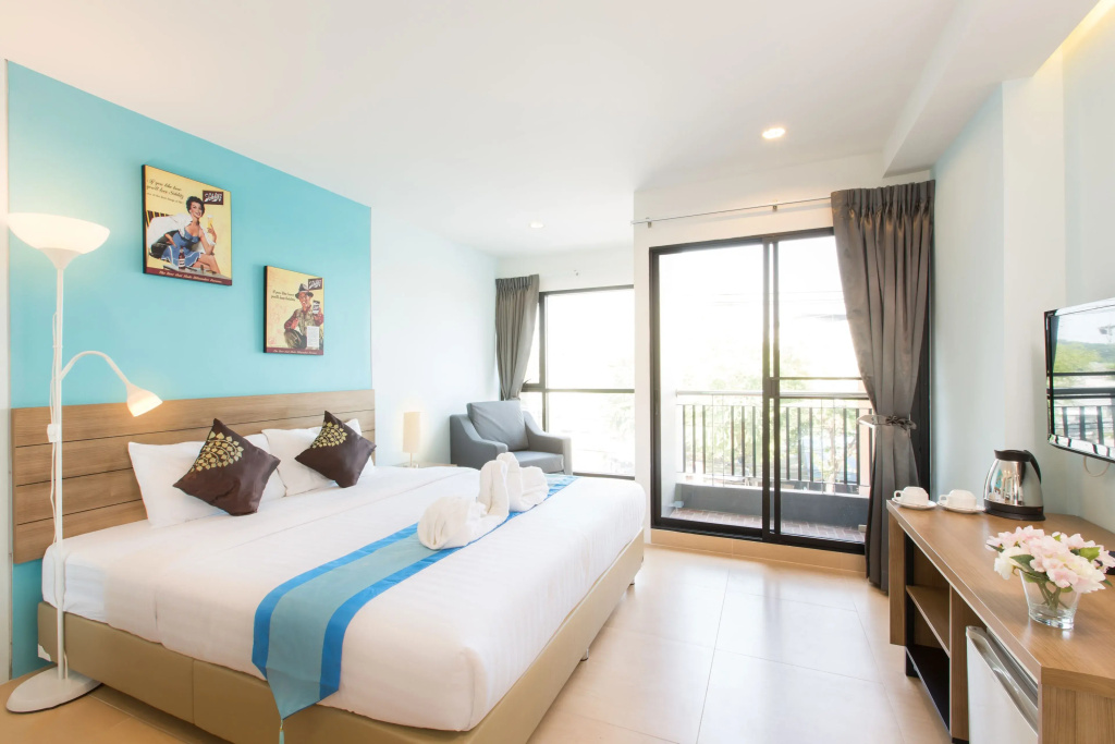 Superior Double room (full double bed)