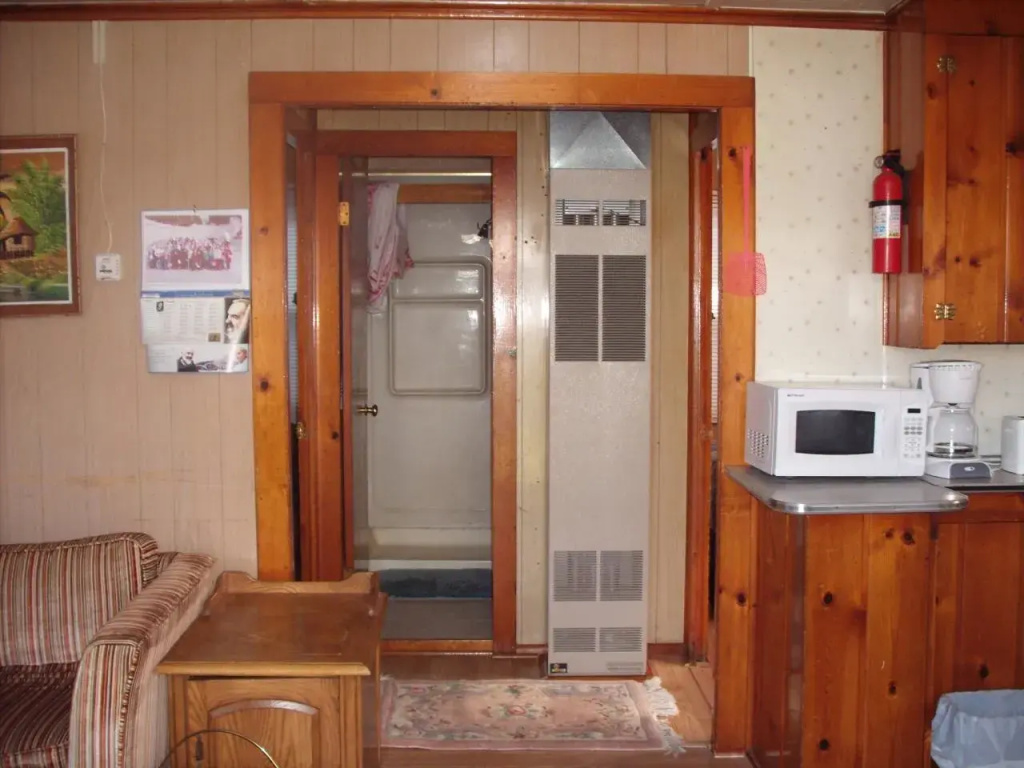 2 Bedrooms Cottage