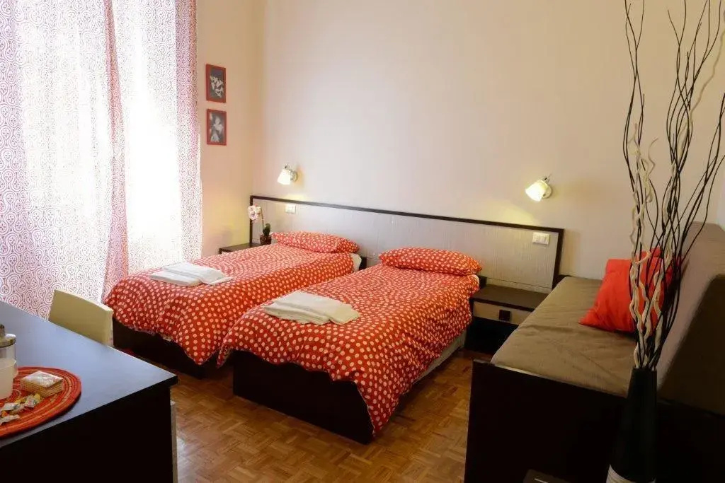 Economy room