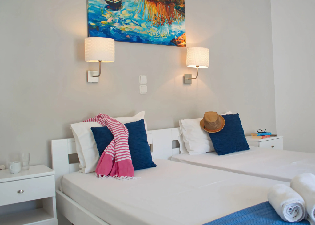 Economy room