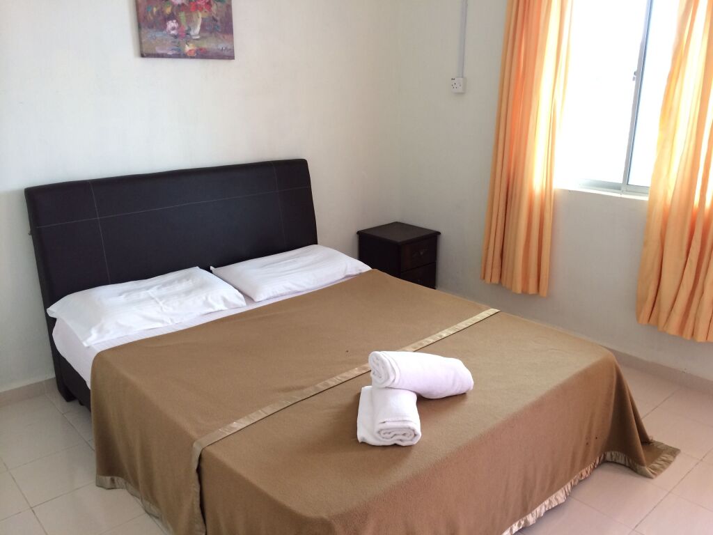 Huda Inn