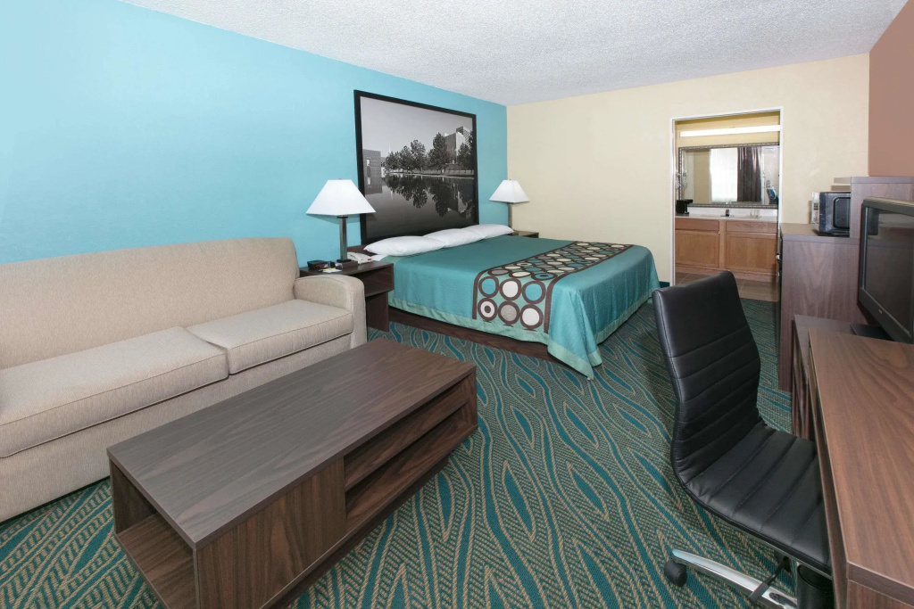 Standard Double room (full double bed)