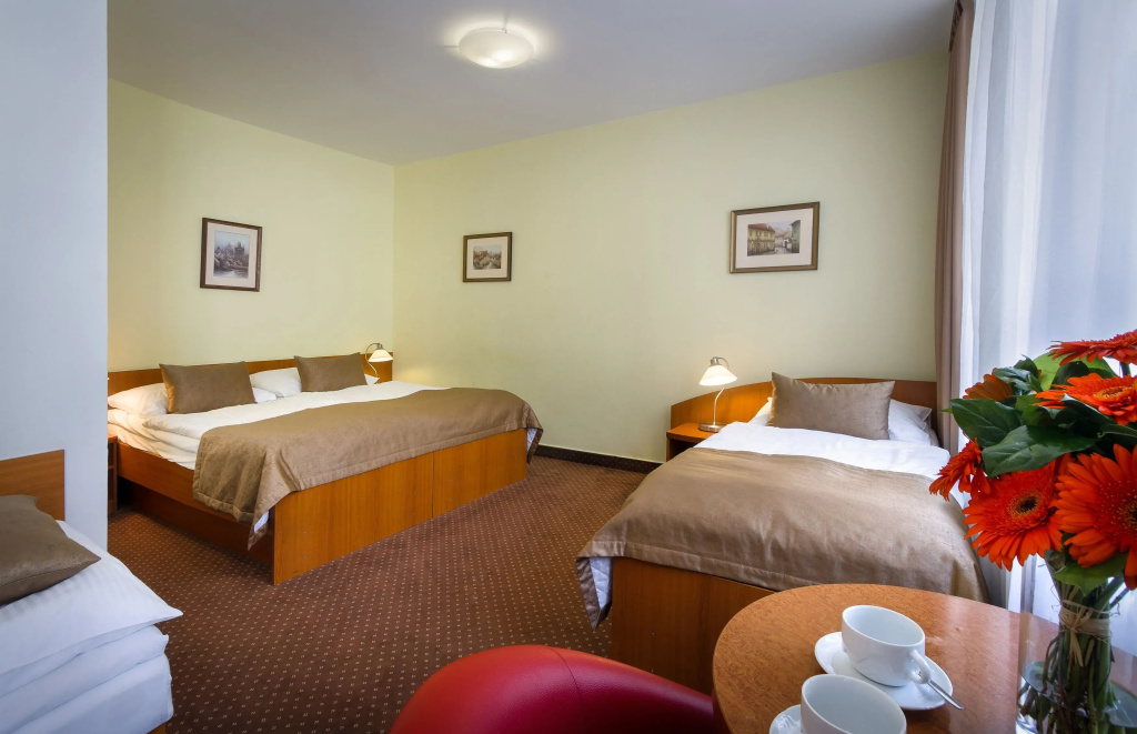 Standard Quadruple room