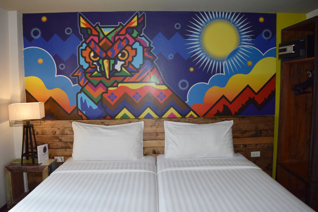 Deluxe Single room (single bed)