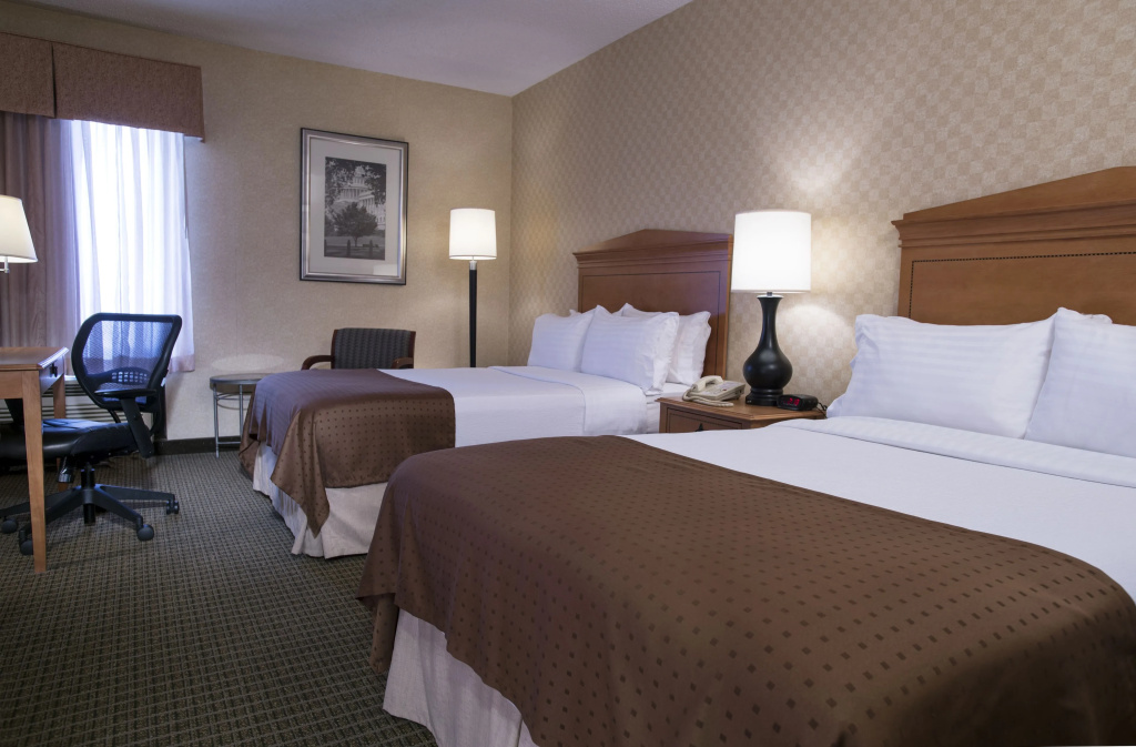 Holiday Inn Washington-Dulles International Airport by IHG - Chambres