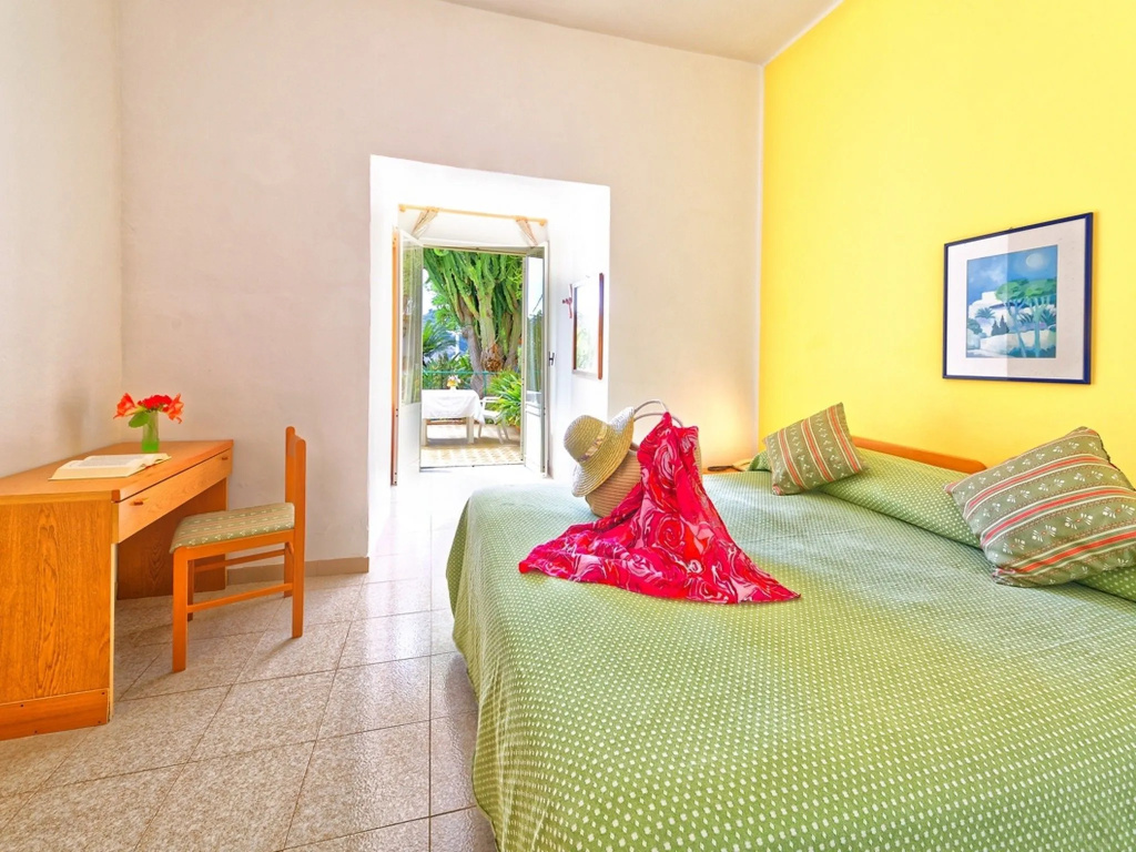 Economy Double room (full double bed)
