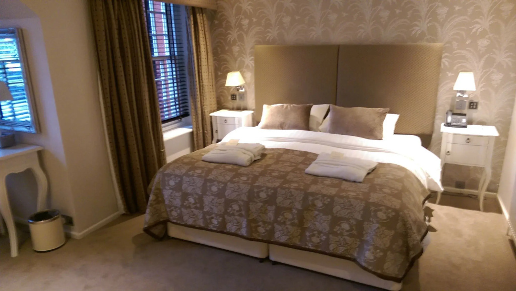 1 Bedroom Luxury Suite