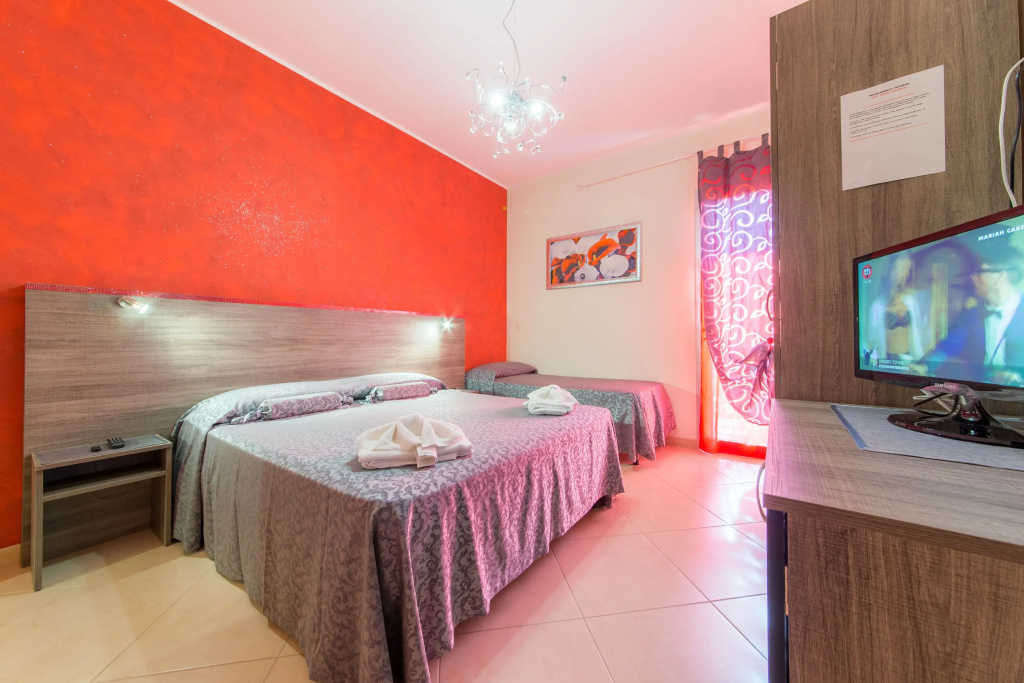 Deluxe Triple room
