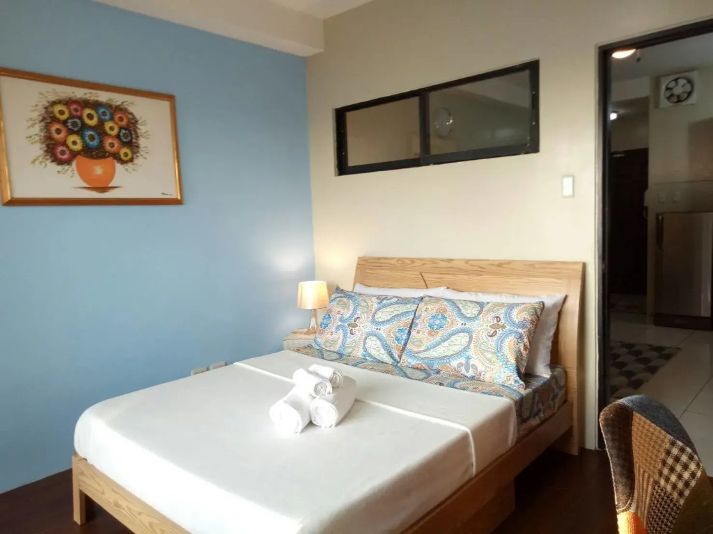 1 Bedroom Apartment with sea view