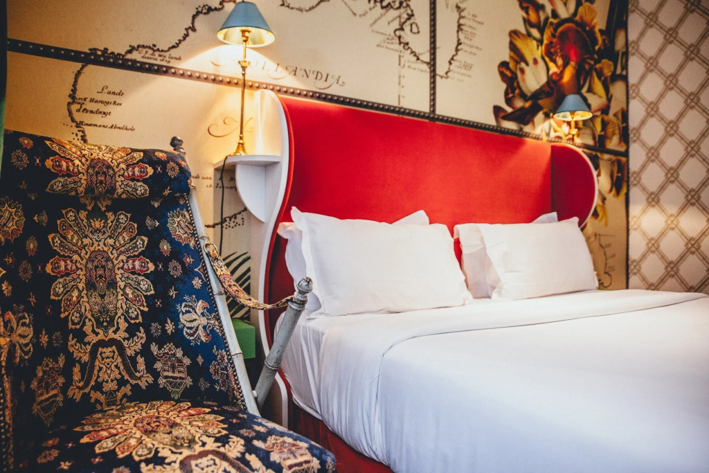 Standard Double room (full double bed)