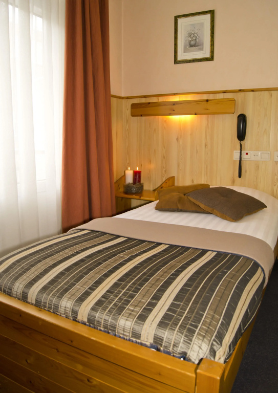 Standard Single room (single bed)