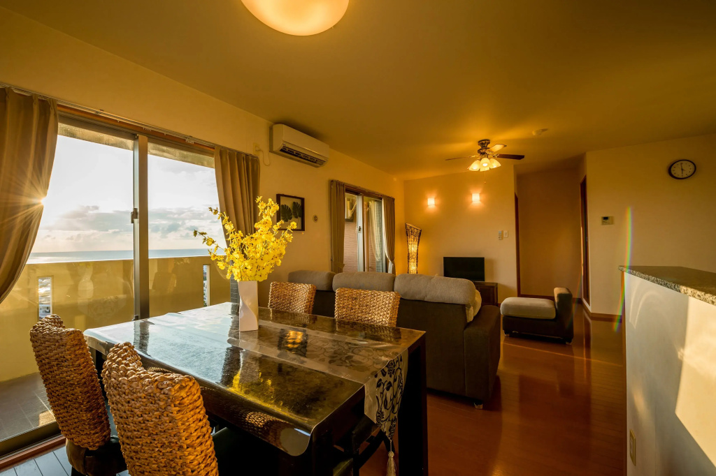 Suite with ocean view