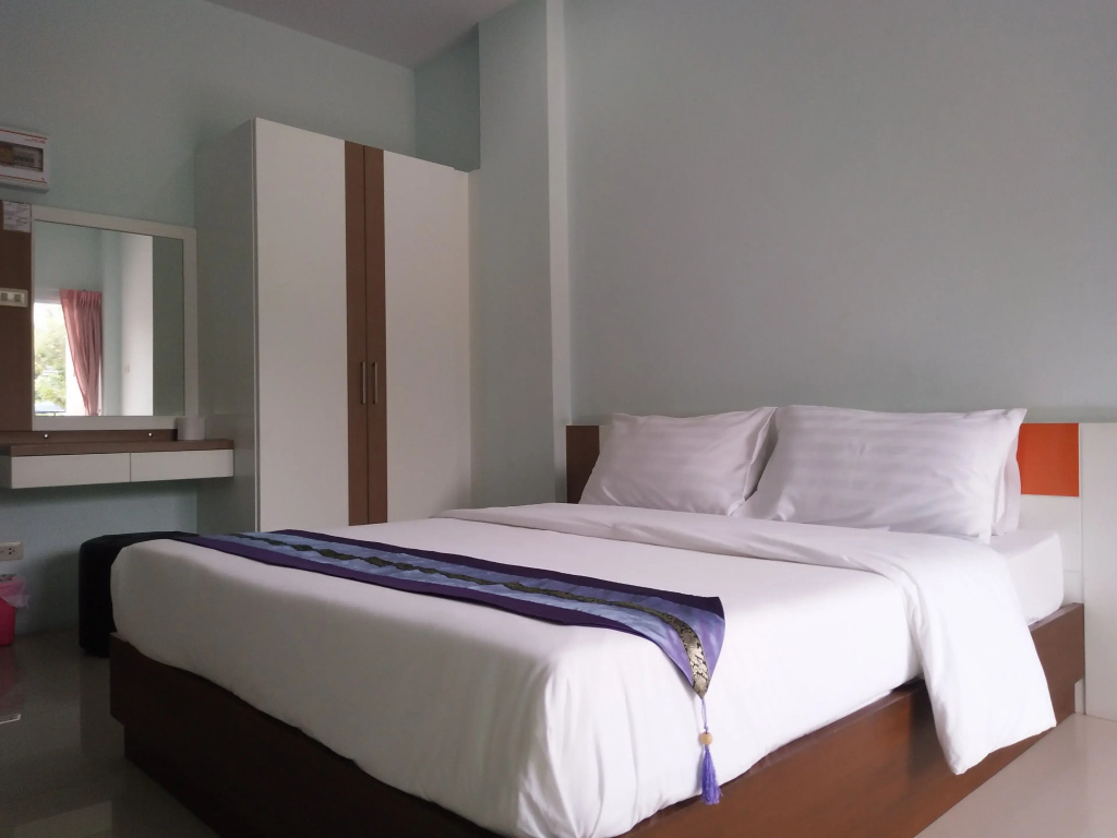 Superior Double room (full double bed)