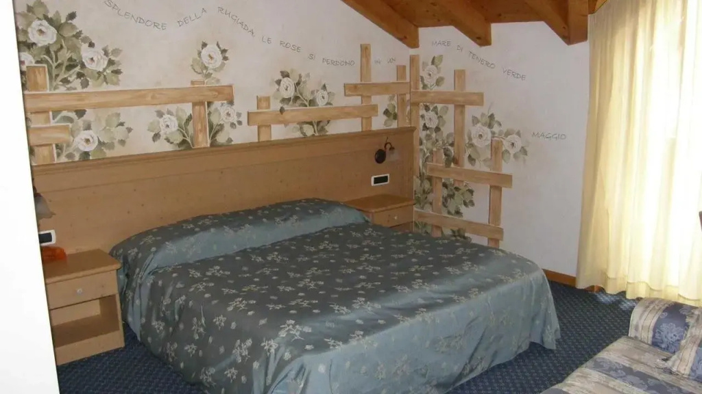 Comfort Double room (full double bed)