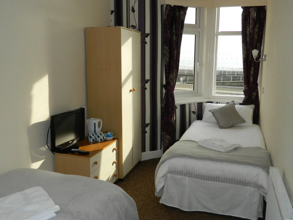 Standard Double room (twin beds)