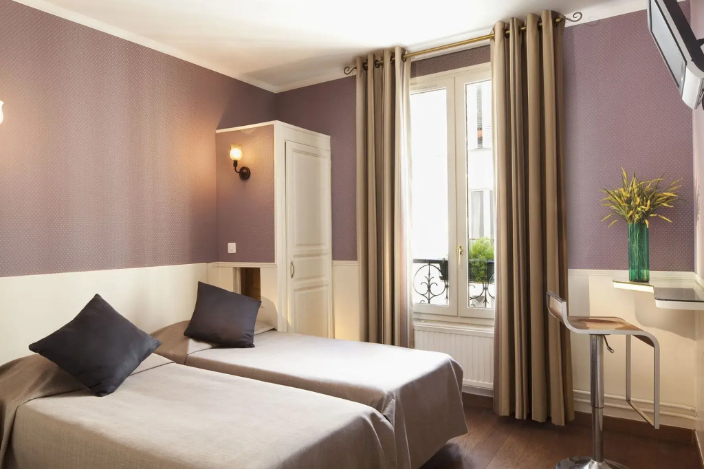 Standard Double room (twin beds)