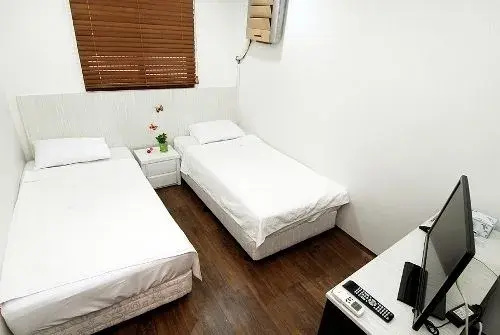 Двухместный номер (2 отдельные кровати) в Kimstay 9