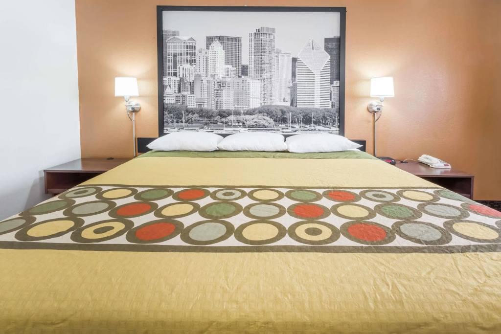 Standard Double room (full double bed)