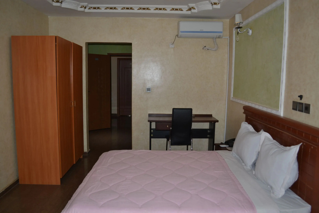 Felicia Hôtel - Chambres