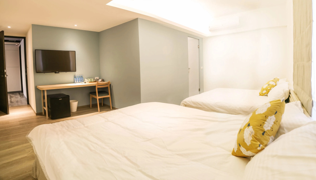 Comfort room