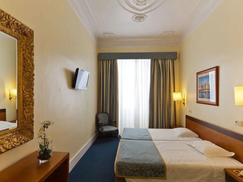Hotel Florescente - Chambres
