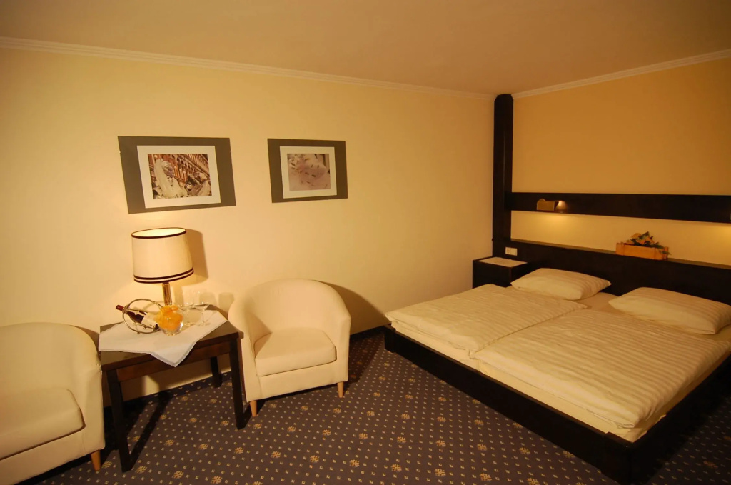 Goldener Hirsch - Chambres