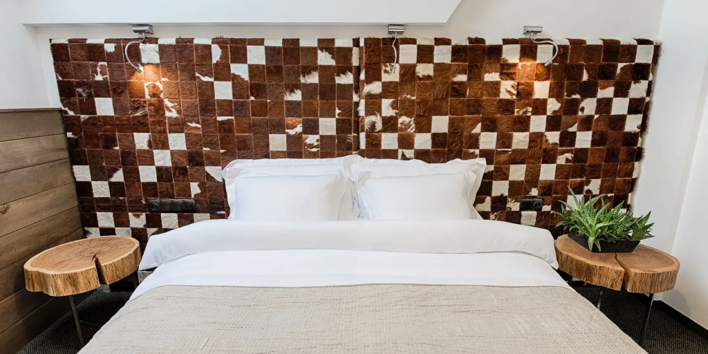 Standard Double room (full double bed)