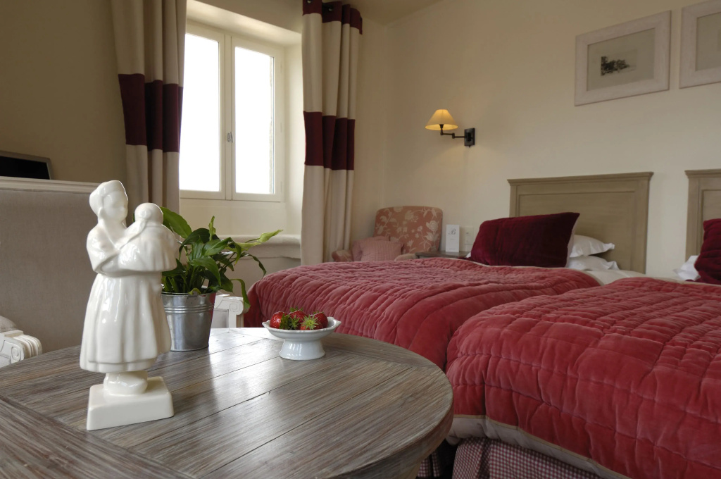 Superior room with sea view