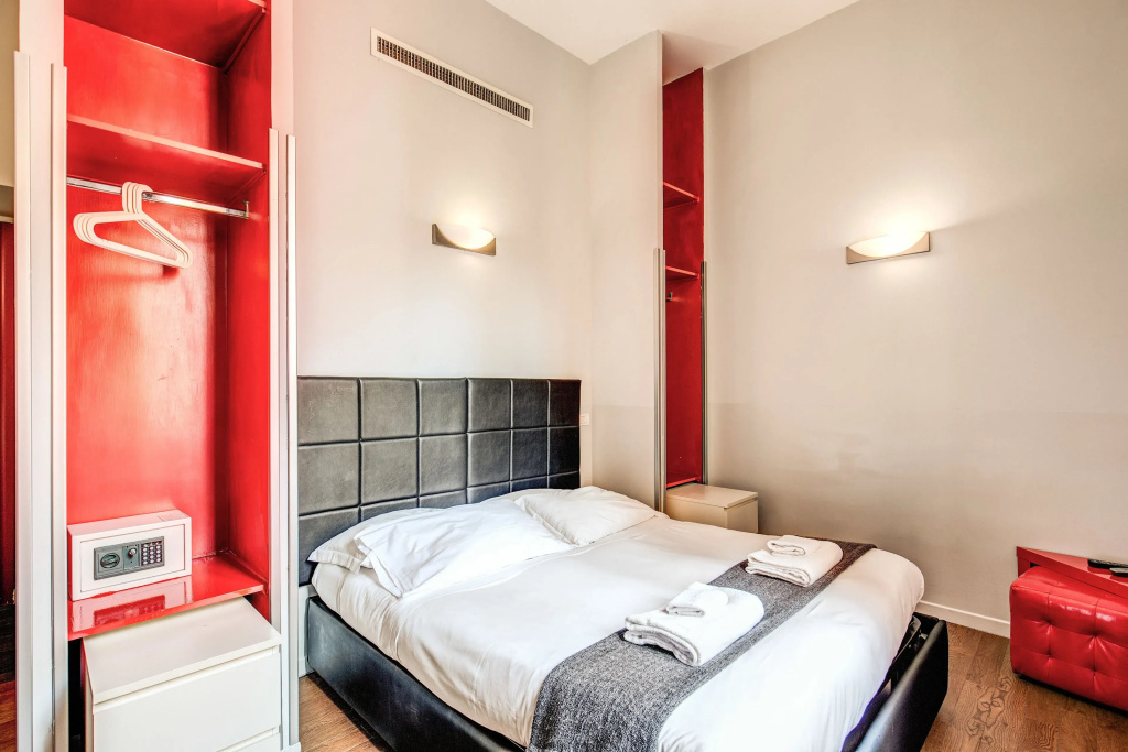 Standard Quadruple room