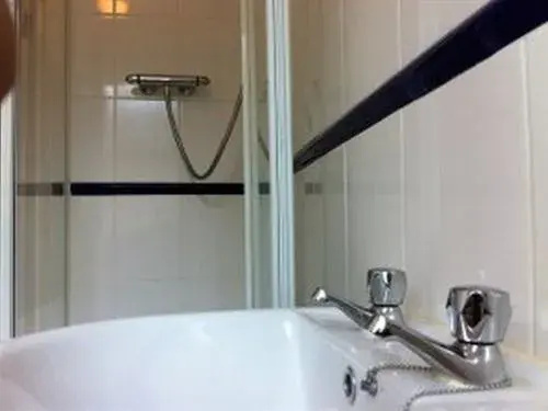 Standard Single room (single bed)