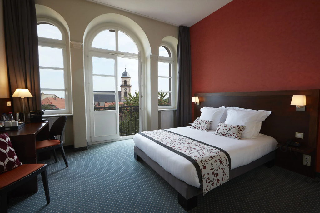 Standard Triple room