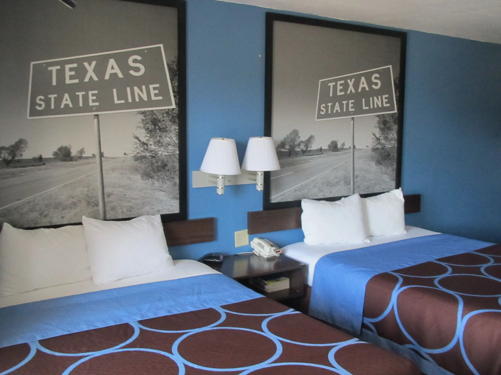 Standard Double room (full double bed)