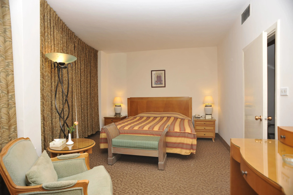 Junior Suite