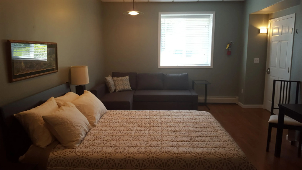 Standard Double Family room (full double bed)