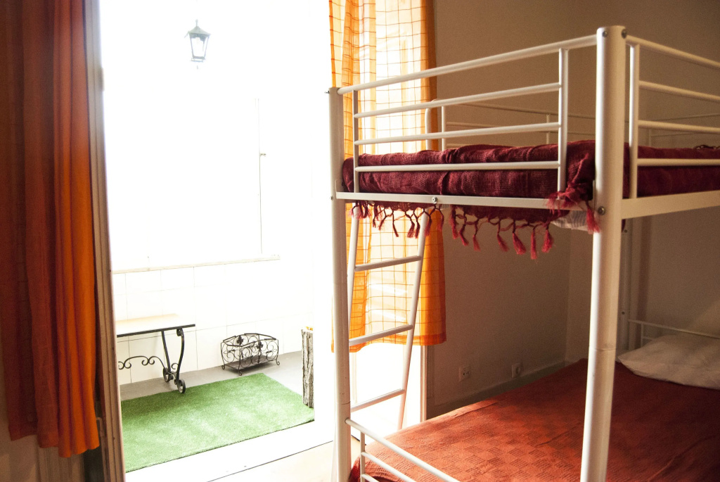 Bed in Dorm