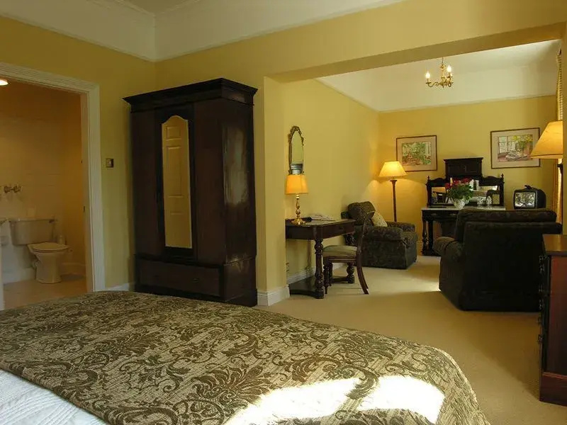 Ross Lake House Hotel - Chambres